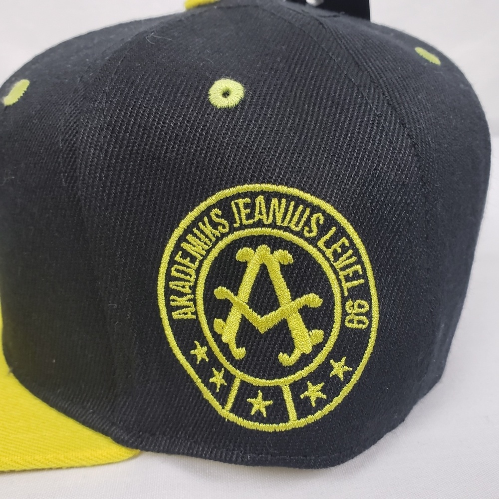 Akademiks Face Cap - Picture 3 of 6